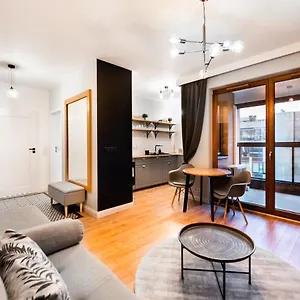 Grzybowska Luxury , Warszawa Polska